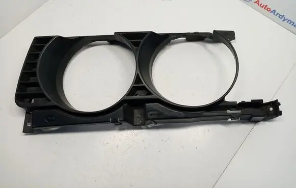 BMW 5 E34 Under headlight/headlamp trim 51138148311