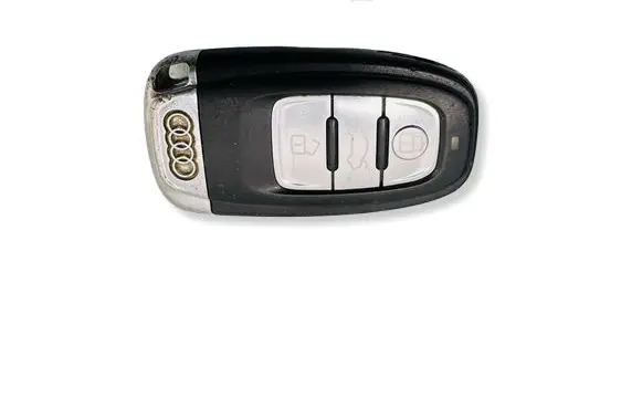 Audi A5 8T 8F Ignition key/card 8T0959754D