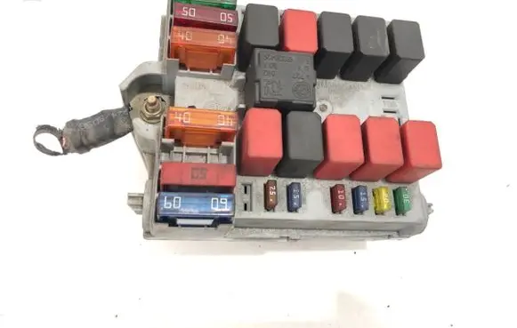 Peugeot Boxer Fuse box set 1332043080