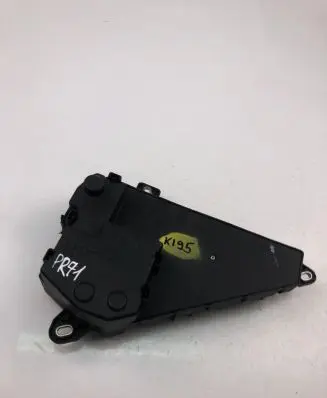 BMW 5 E60 E61 Fuse box set 6906558