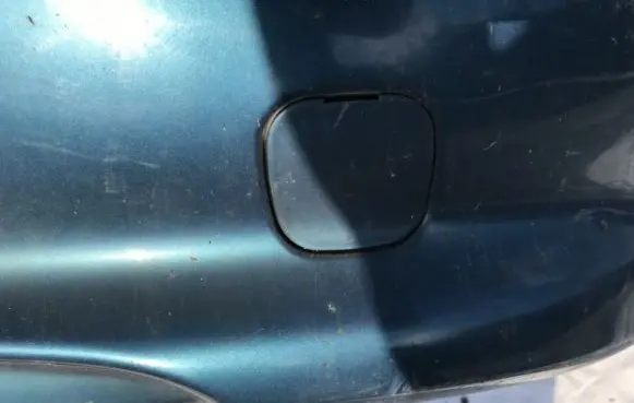 Rear bumper row hook cap/cover