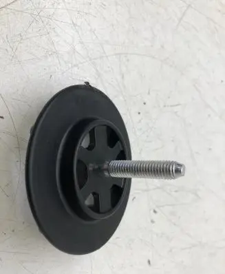 Hyundai i10 Spare wheel bolt 