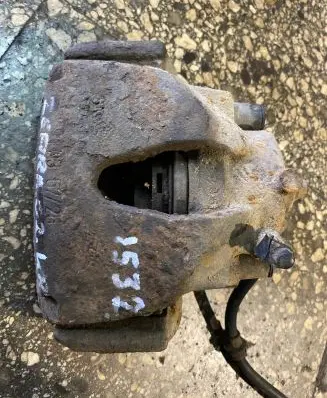 Opel Zafira A Front brake caliper