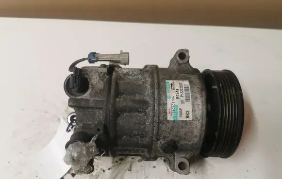 Opel Insignia A Air conditioning (A/C) compressor (pump) P13232307