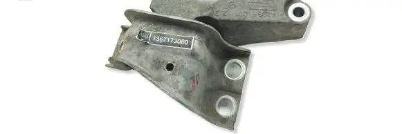 Peugeot Boxer Engine mount bracket 1367173080