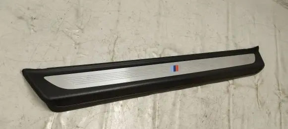 BMW 6 F12 F13 Front sill trim cover 8051705