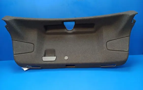 Audi A3 S3 8V Tailgate/boot cover trim set 8V5867975E