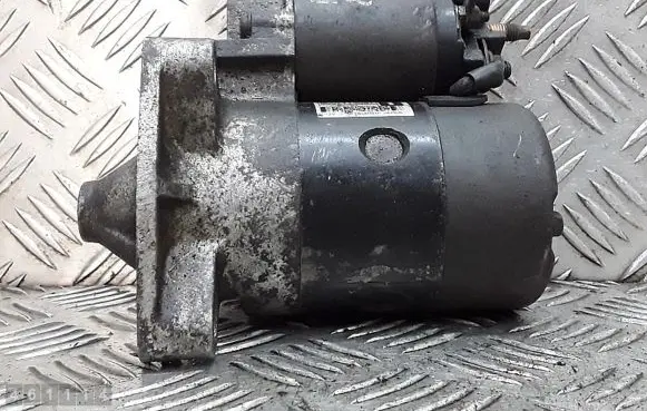 Peugeot 206 Starter motor M002T13081