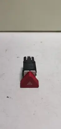Volkswagen Tiguan Hazard light switch 5M0953509A