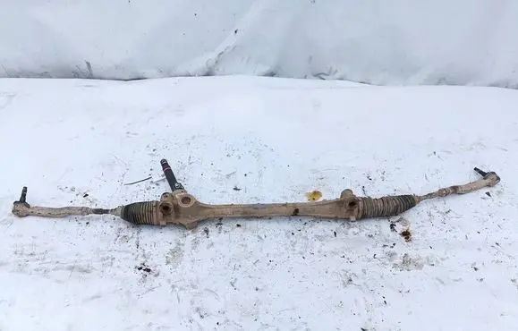 Toyota Avensis T270 Steering rack 4550005040 9A140210