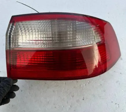Renault Laguna II Rear/tail lights 8200002474