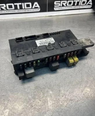 Mercedes-Benz C W203 Comfort/convenience module 2035450701 5DK00797420