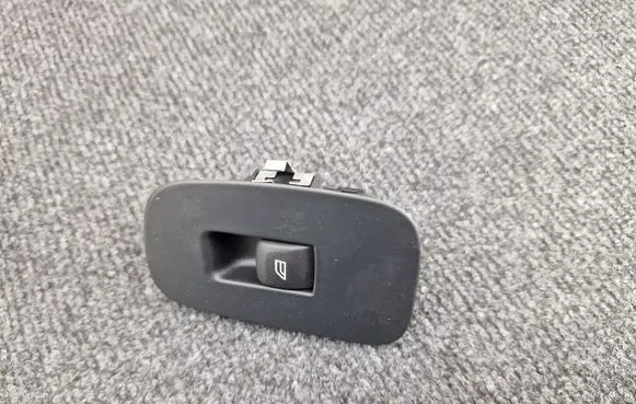 Volvo S60 Electric window control switch 31433408 31446253