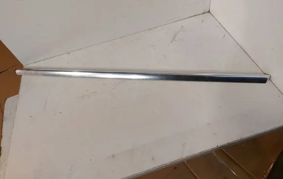 Mercedes-Benz E W212 Rear side glass trim 