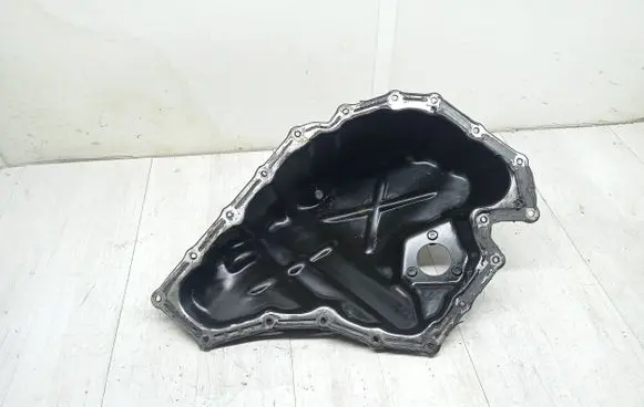 Audi A5 8T 8F Oil sump 06H103600R