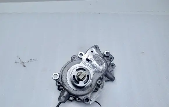 Toyota Proace Vacuum pump 9674992180