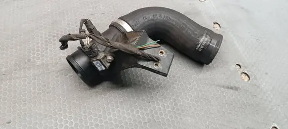 Mercedes-Benz Sprinter W901 W902 W903 W904 Intercooler hose/pipe A9015283582 ZGS00714003