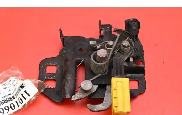 Ford Mondeo MK I Engine bonnet/hood lock/catch