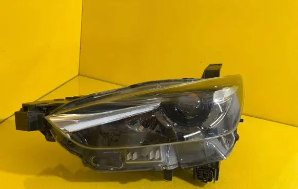 Mazda CX-30 Headlight/headlamp D10E-51040