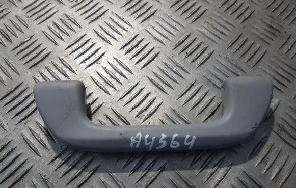 Honda CR-V Front interior roof grab handle