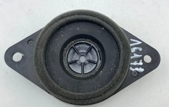 Toyota RAV 4 (XA50) Panel speaker 8616052340 8615042010 8616142010