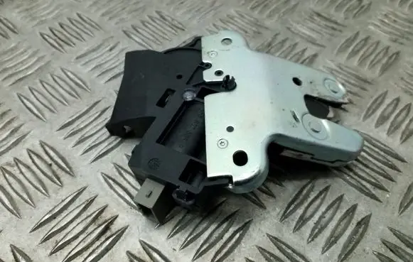 Audi A4 S4 B8 8K Tailgate/trunk/boot lock/catch/latch 4F5827505D