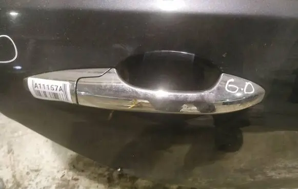 Honda Accord Front door exterior handle 