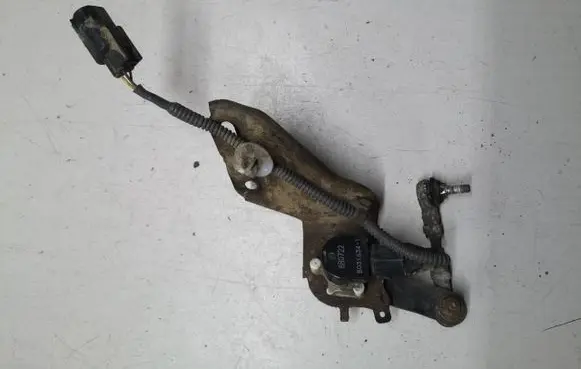 Toyota Land Cruiser (J150) Rear air suspension level height sensor B031634 8B0722