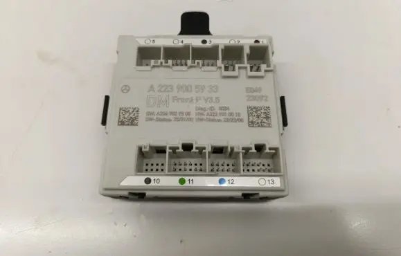 Mercedes-Benz C W206 Door control unit/module A2239005933
