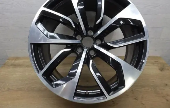 R20 alloy rim