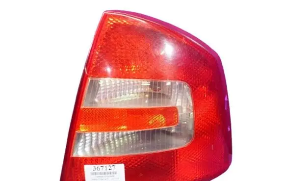 Rear/tail lights