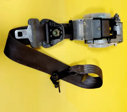 Subaru Forester SF Front seatbelt 0426160