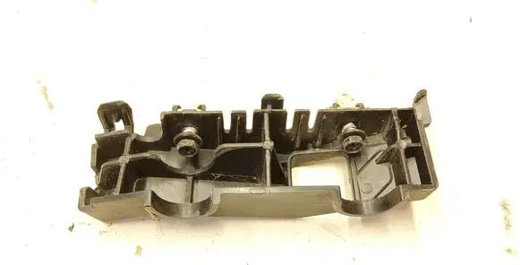 Hyundai Tucson TL Front bumper mounting bracket 86516D7000