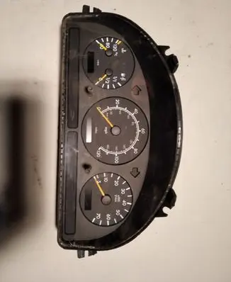 Mercedes-Benz ML W163 Speedometer (instrument cluster) A1635401147