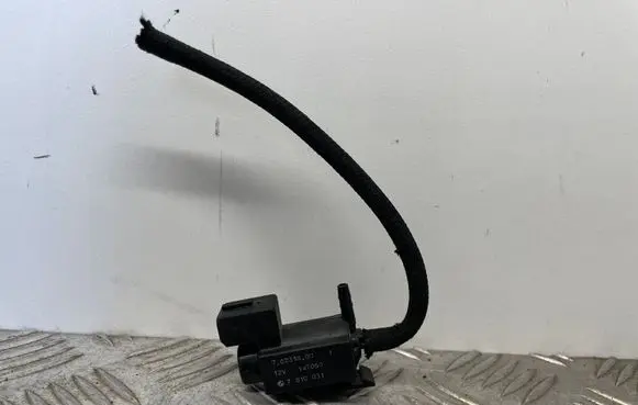 BMW 3 E92 E93 Turbo solenoid valve 7810831