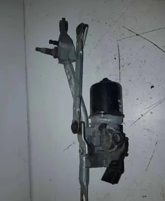 Peugeot 107 Front wiper linkage and motor 5360187