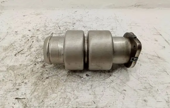 Volvo V70 Intercooler hose/pipe 9677359080