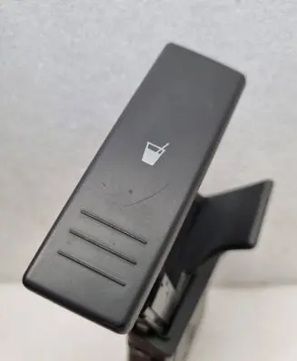 Volkswagen Polo IV 9N3 Cup holder 6Q0858602E