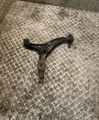 Mercedes-Benz ML W164 Front lower control arm/wishbone 1643301707 A1643301707
