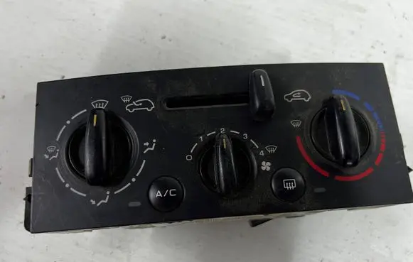 Peugeot 207 Climate control unit 69910002 07072006 N102079BU
