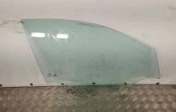 KIA Sorento Front door window glass four-door 43R000383