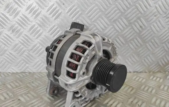 Dacia Sandero III Generator/alternator 231007769R