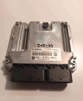 BMW X1 E84 Engine control unit/module 0281019853 8574352 031046164