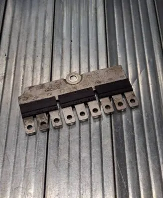 Volvo V40 Fuse module