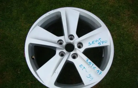 Seat Leon (5F) R17 alloy rim 