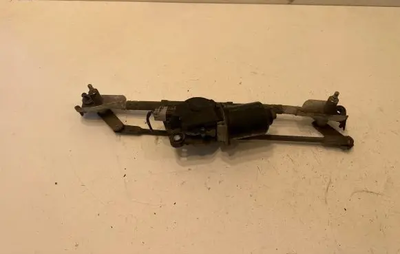 Suzuki Liana Front wiper linkage and motor 1592005593