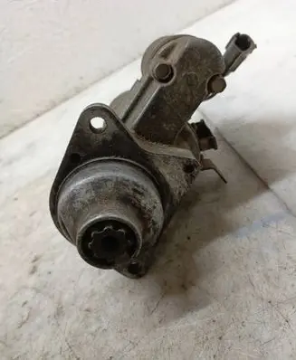 Nissan Sunny Starter motor 2330062C00 S114486