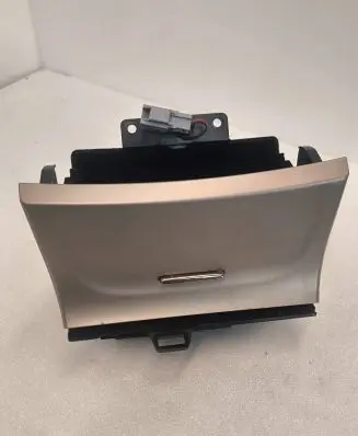 Jeep Grand Cherokee Glove box central console X90020212MR