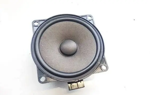 Volkswagen Jetta V Front door speaker 1K0035411