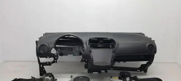 Mitsubishi Space Star Airbag set with panel KUI3027
